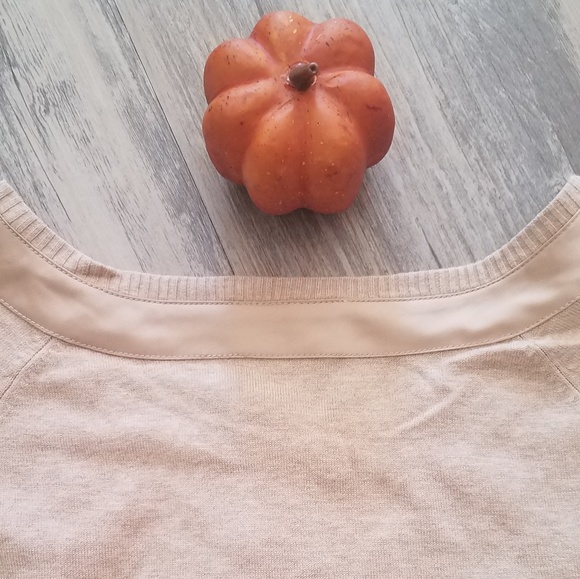 Ann Taylor Loft cardigan size M - Picture 3 of 4